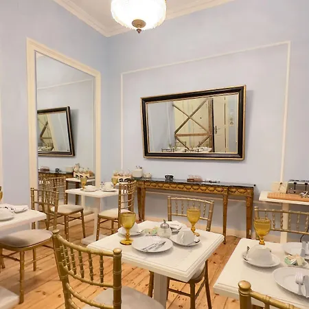 Casa Do Principe Oda ve Kahvaltı 4*